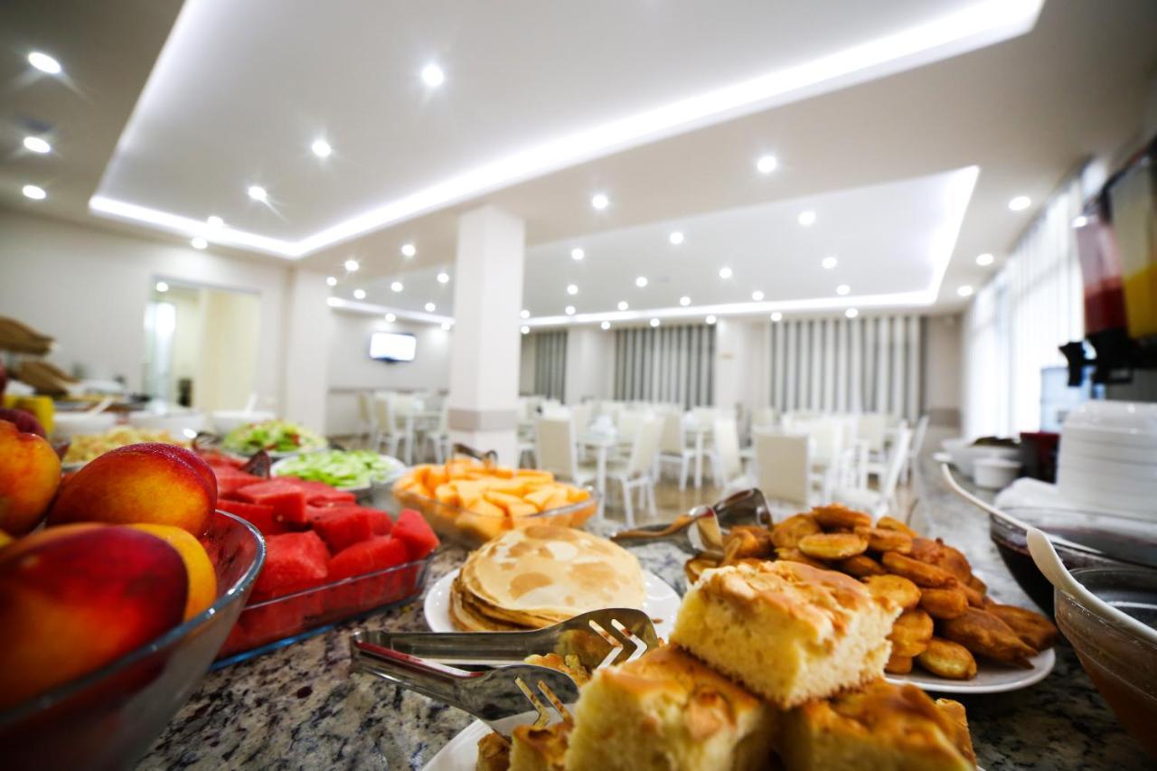 Hotel Jeal Batumi Kültér fotó