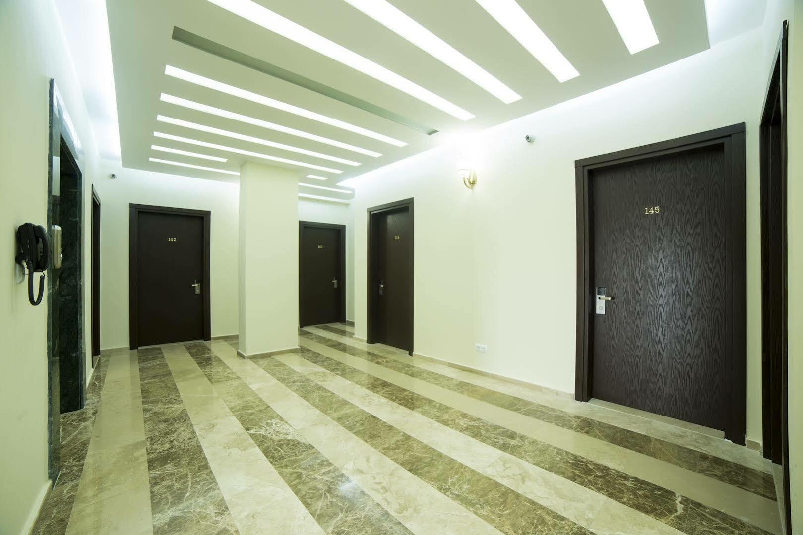 Hotel Jeal Batumi Kültér fotó